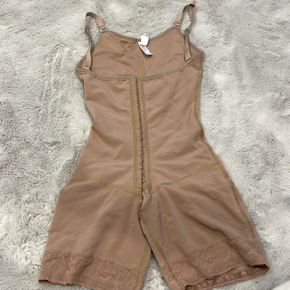 Body shaper